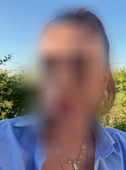 Alma, 28