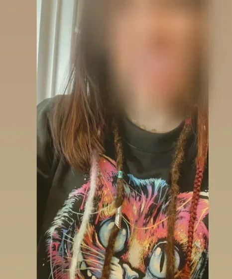 Amina, 31