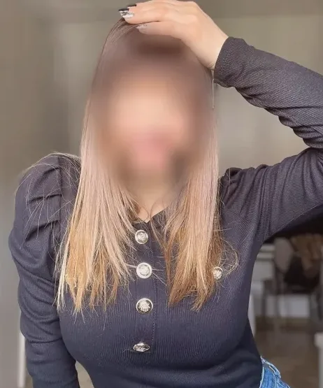 Cecilie, 37