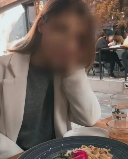 Celina, 37