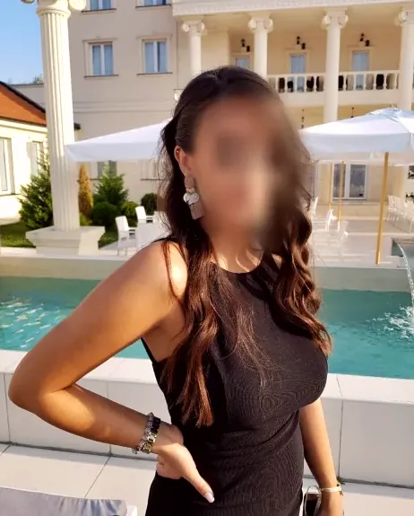 Dorthe, 29