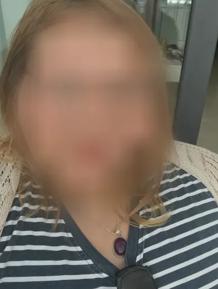 Emma, 23