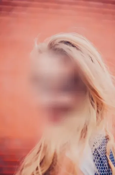 Kamilla, 36