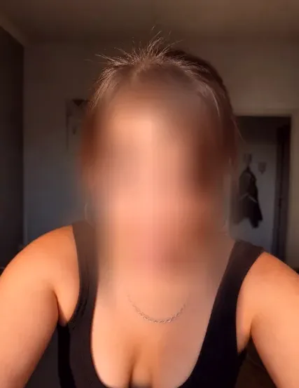 Leyla, 34