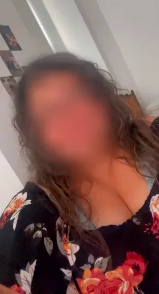 Louise, 33