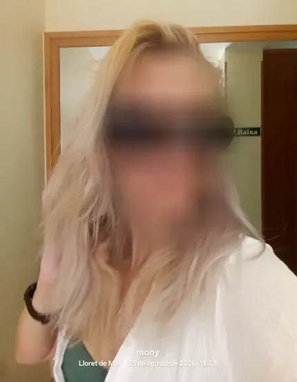 Michelle, 39